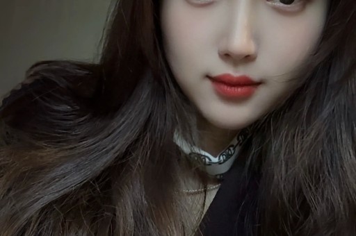 水泥妹：2017年靠卖惨走红被揭穿后老公与她离婚不再陪其演戏