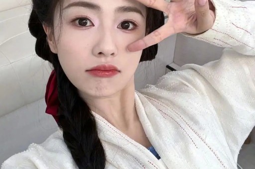 水泥西施：靠卖惨爆红骗局揭穿后接连上演闹剧现状讽刺又可笑